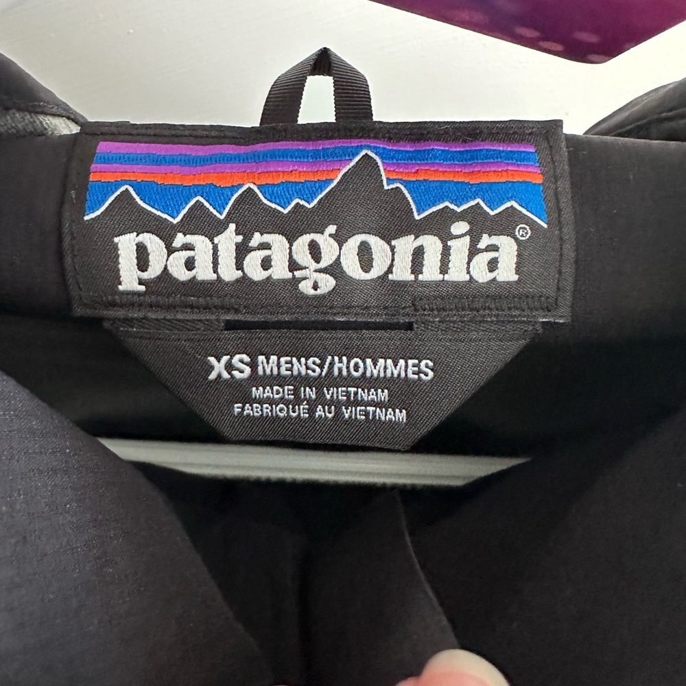 Patagonia Men's Granite Crest Rain Jacket - Picture 5 of 11